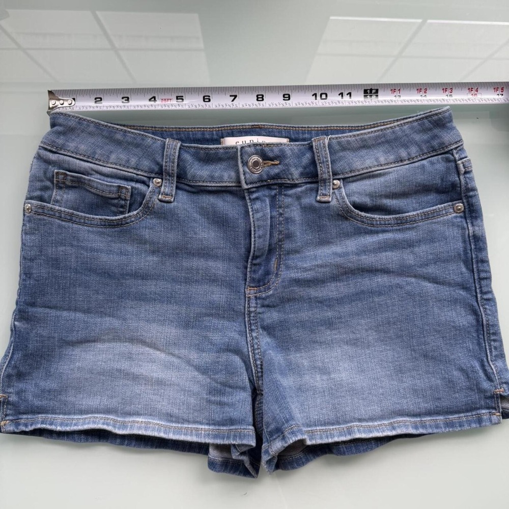 Eunina Women's Blue and White Shorts